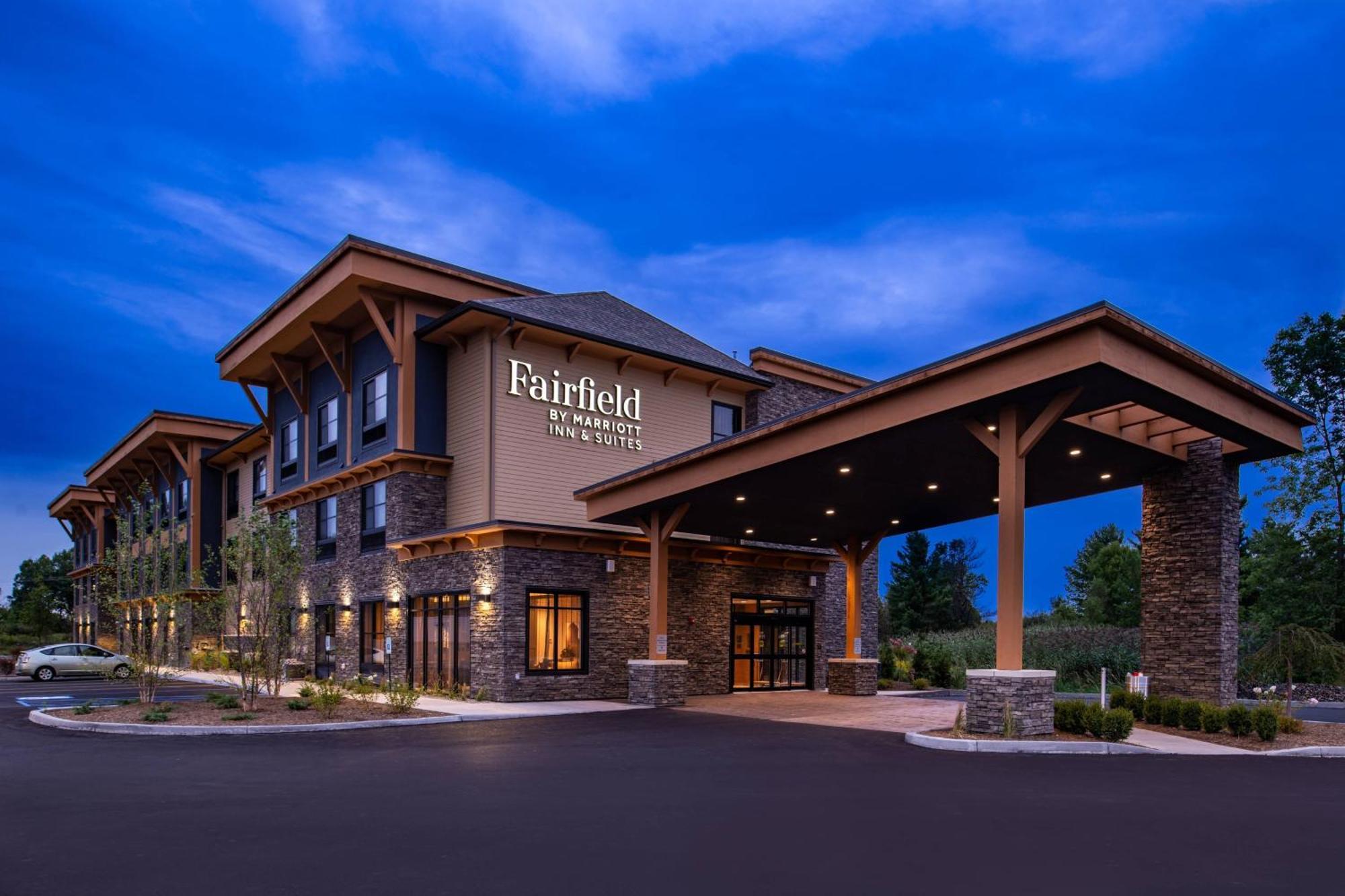 Fairfield Inn & Suites By Marriott Canton Buitenkant foto