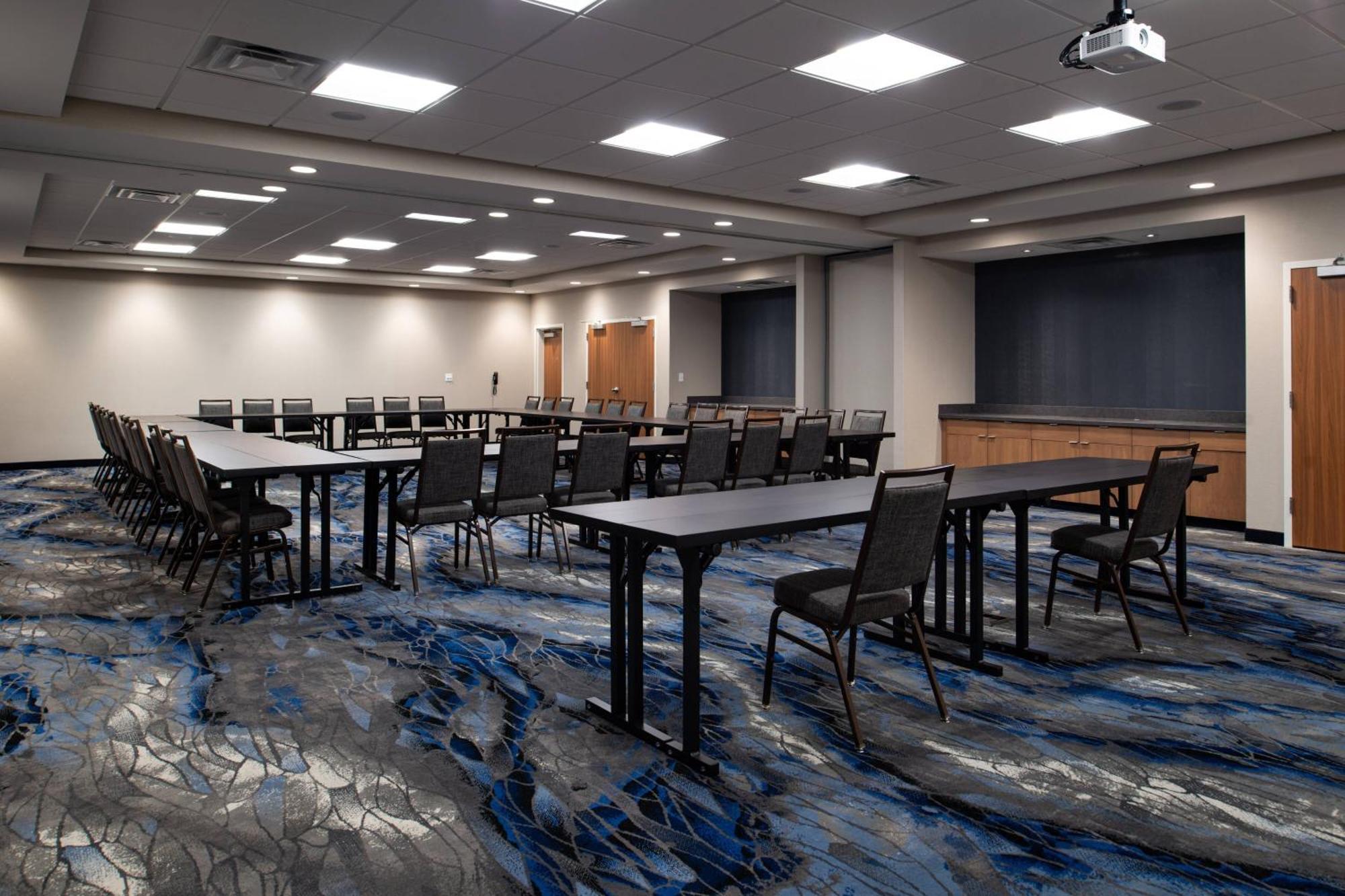 Fairfield Inn & Suites By Marriott Canton Buitenkant foto