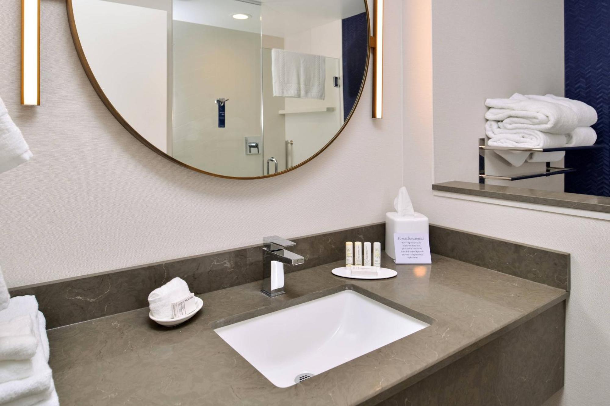 Fairfield Inn & Suites By Marriott Canton Buitenkant foto